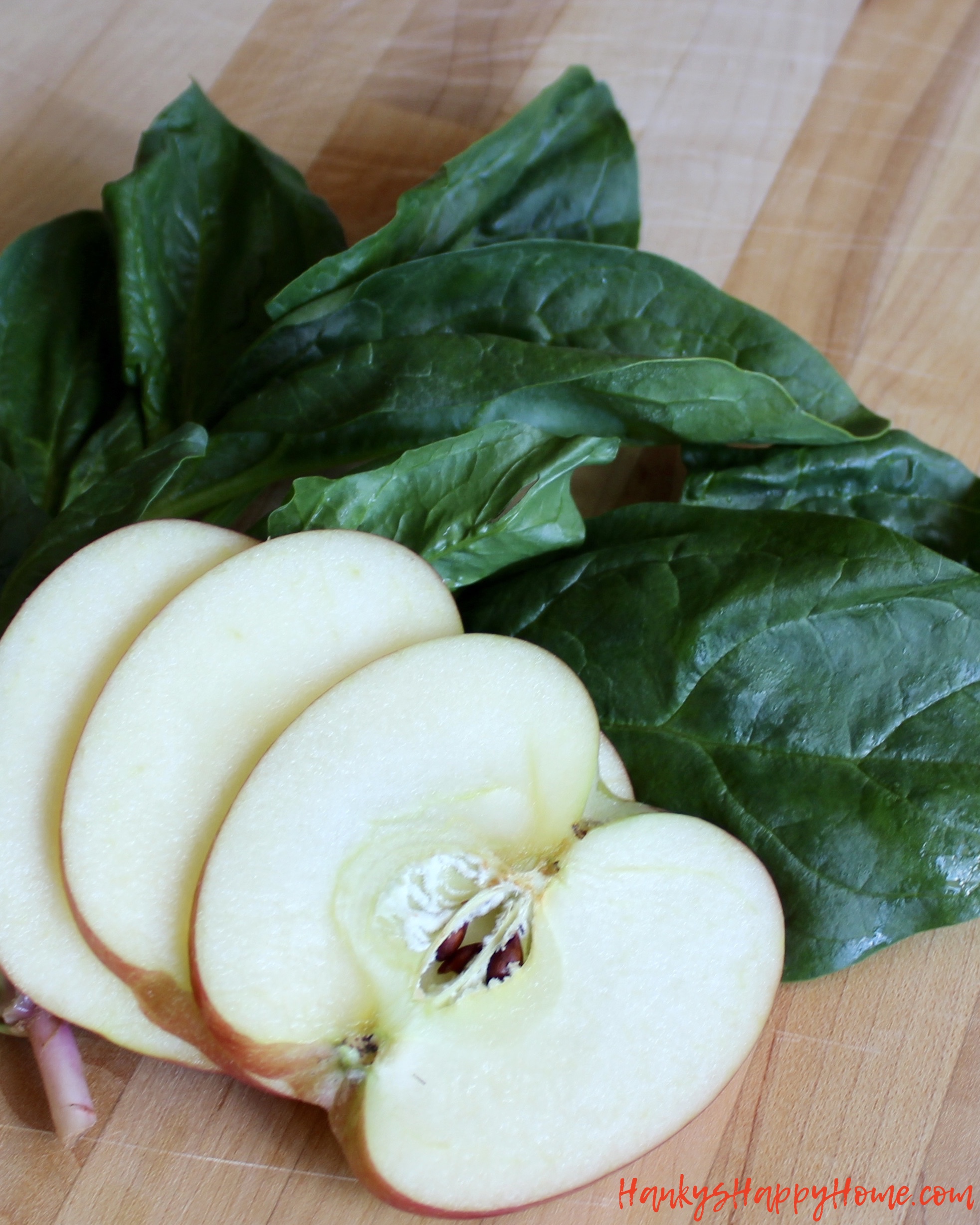 This easy homemade Apple & Spinach Puree is packed with nutrients and tastes delicious.