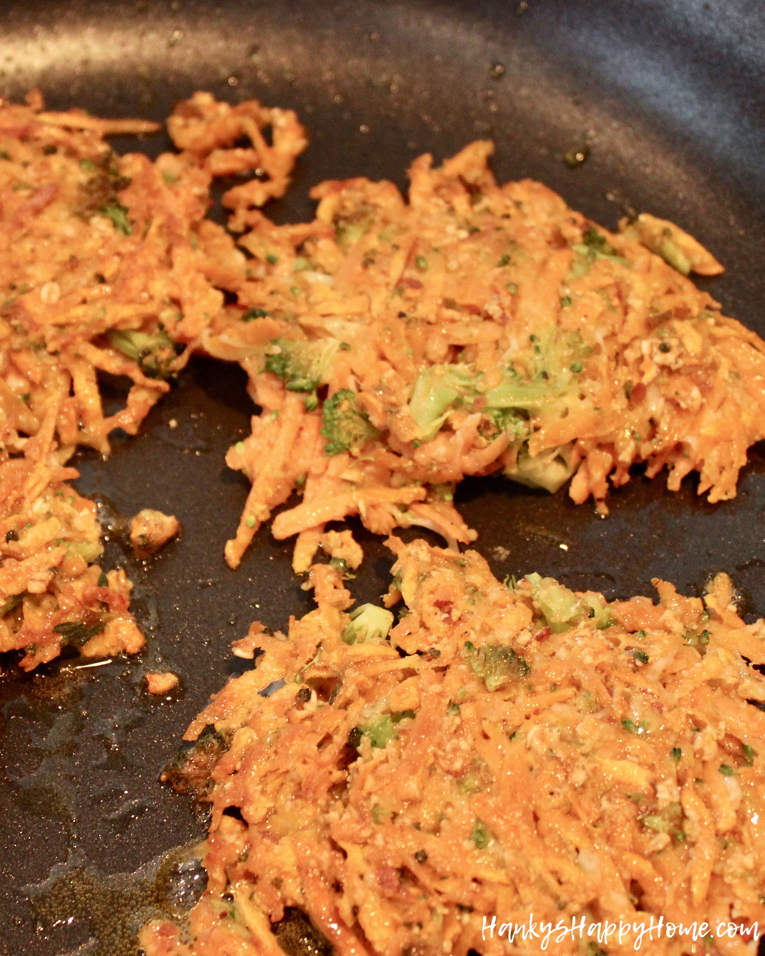 These Sweet Potato & Broccoli Fritters make a delicious and nutritious finger food that is an easy side to add to lunch or dinner!