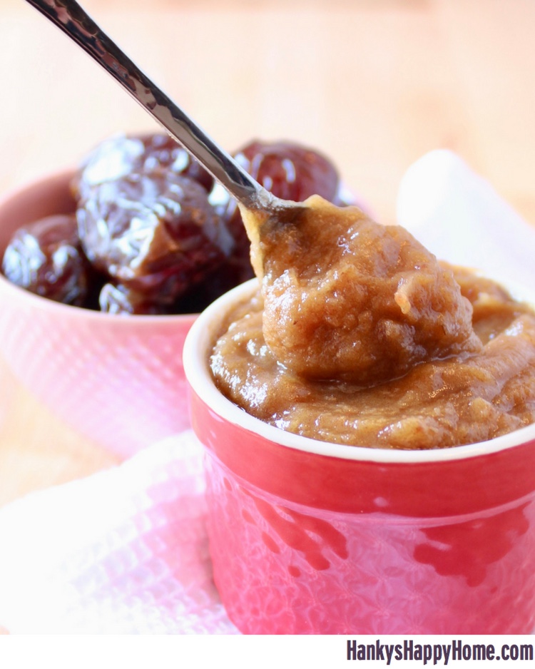 Date Paste is a simply delicious all-natural sweetner that is so easy to make and can be used in place of refined sugar. 