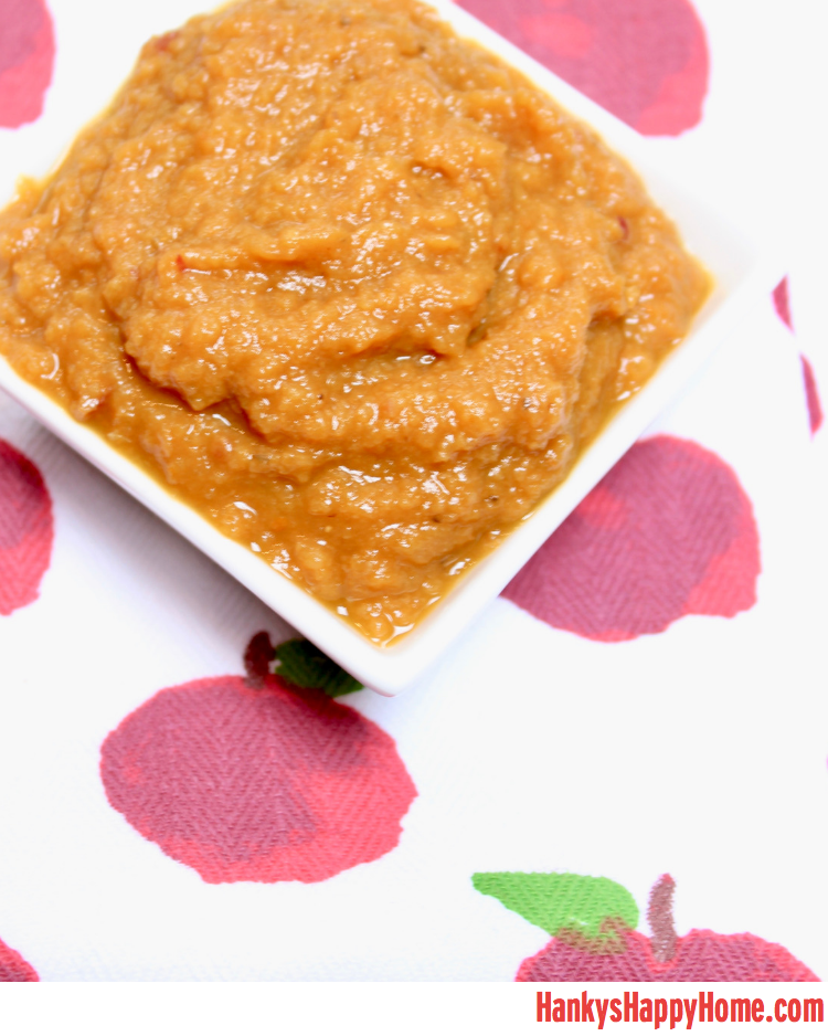 Use leftover pumpkin puree to make this easy Pumpkin, Apple & Banana Puree. Perfect puree for babies or in a squeeze pouch for toddlers. 